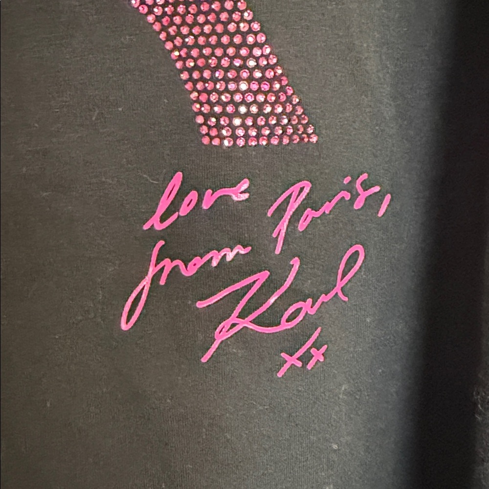 NWT Karl Lagerfeld versatile black Tee with Pink sequenced Eiffel Tower - Picture 8 of 11